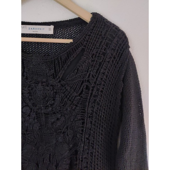 3/$20 Zara Black Sweater Crochet Fringe Top Sweatshirt Chunky Knit Top Size M - Picture 2 of 7